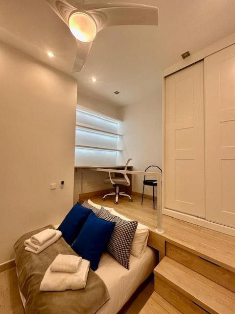 Casa De Huespedes Almirante Madrid Apartment Bagian luar foto