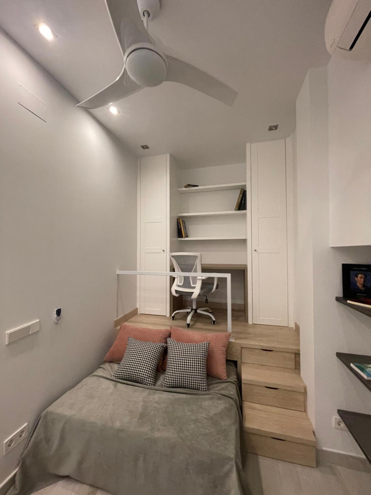 Casa De Huespedes Almirante Madrid Apartment Bagian luar foto